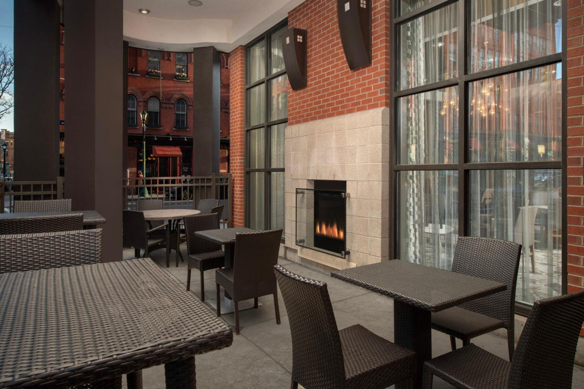 Courtyard By Marriott Syracuse Downtown At Armory Square Ξενοδοχείο Εξωτερικό φωτογραφία