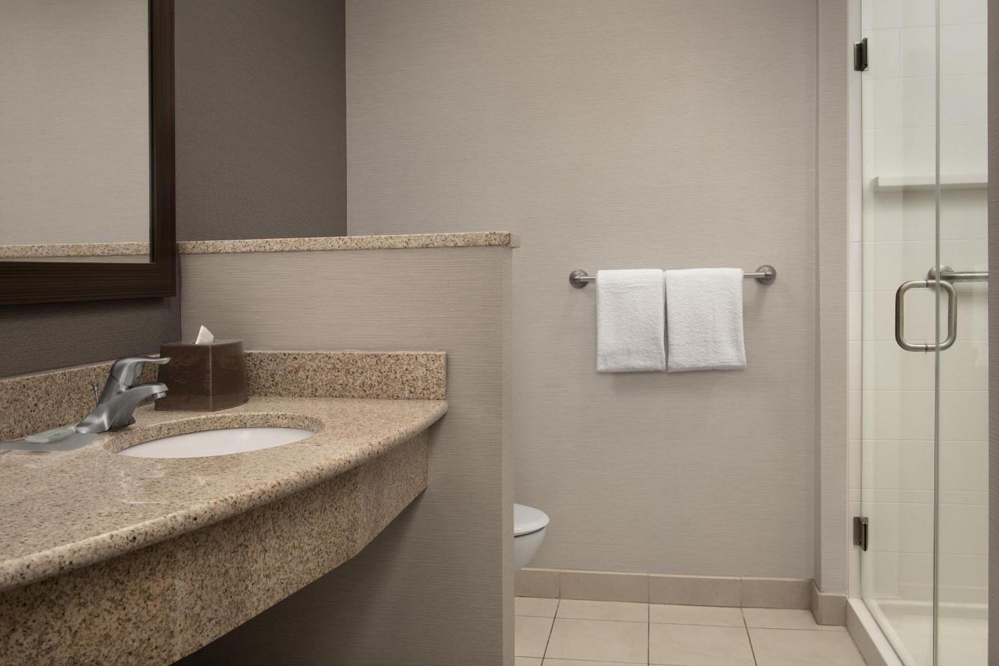 Courtyard By Marriott Syracuse Downtown At Armory Square Ξενοδοχείο Εξωτερικό φωτογραφία